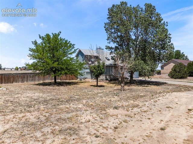967 W Yerba Buena Drive, Pueblo, CO 81007