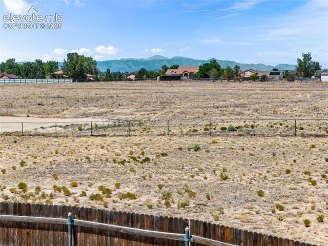 967 W Yerba Buena Drive, Pueblo, CO 81007