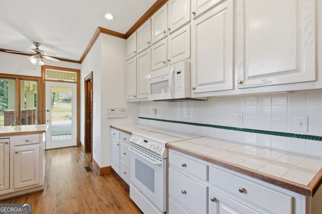 151 Ivy Street, Demorest, GA 30535