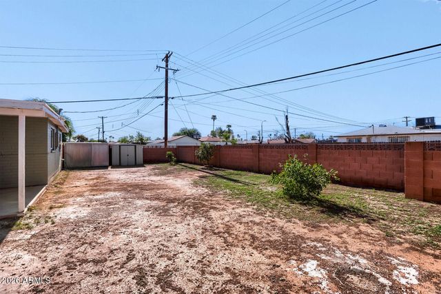 5703 W Sells Drive, Phoenix, AZ 85031