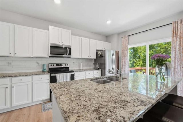 94 Summit Pointe Court, Dallas, GA 30132