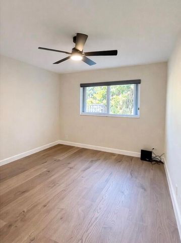 311 E Ocean Avenue 205, Lantana, FL 33462