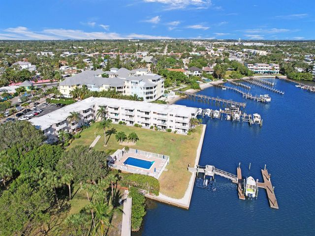 311 E Ocean Avenue 205, Lantana, FL 33462
