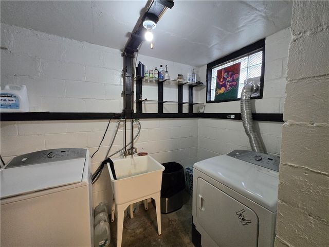 112 Fairview St, Union Twp, PA 15038