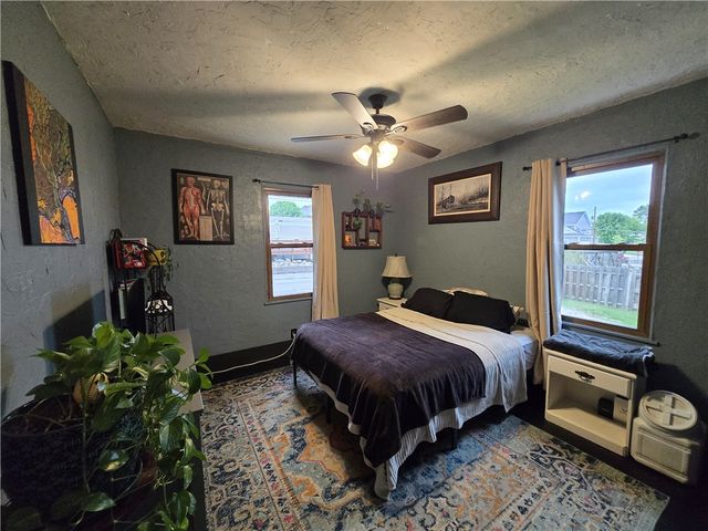 112 Fairview St, Union Twp, PA 15038