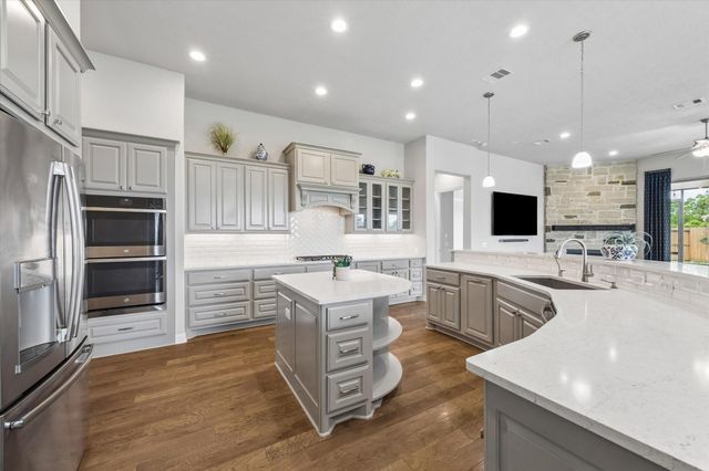 5943 Wedgewood Heights Way, Houston, TX 77059