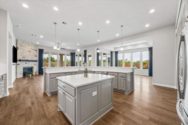 5943 Wedgewood Heights Way, Houston, TX 77059