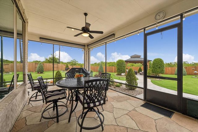 5943 Wedgewood Heights Way, Houston, TX 77059