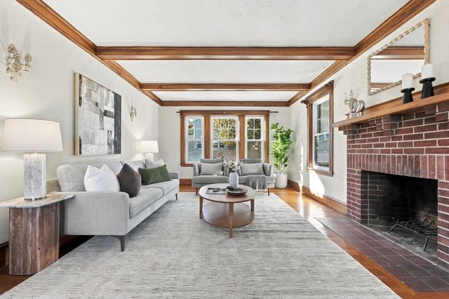 61 Gould Street, Wakefield, MA 01880