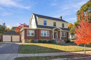 61 Gould Street, Wakefield, MA 01880