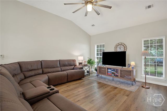 382 Stonebridge Circle, Savannah, GA 31419