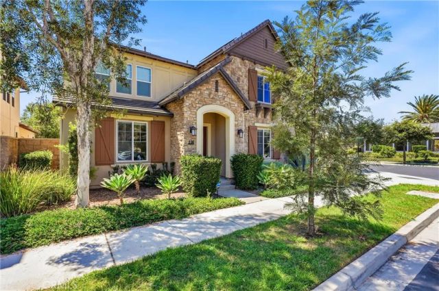 116 Patton Way, Tustin, CA 92782