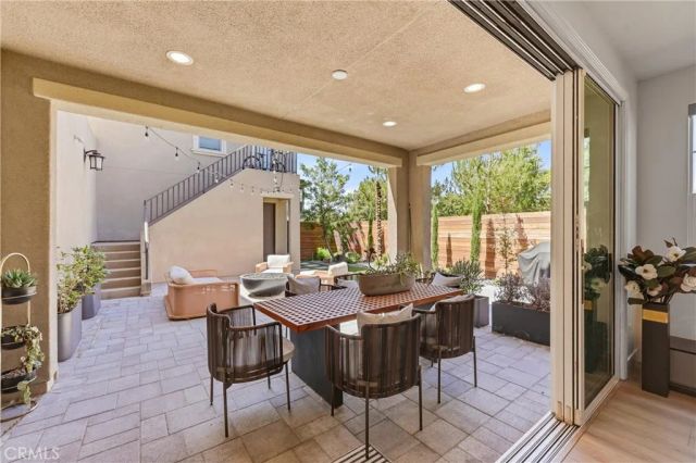 116 Patton Way, Tustin, CA 92782