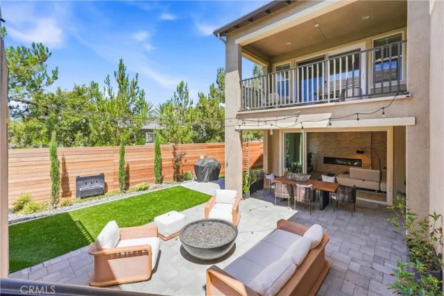 116 Patton Way, Tustin, CA 92782