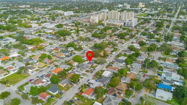 3041 NW 51st St, Miami, FL 33142