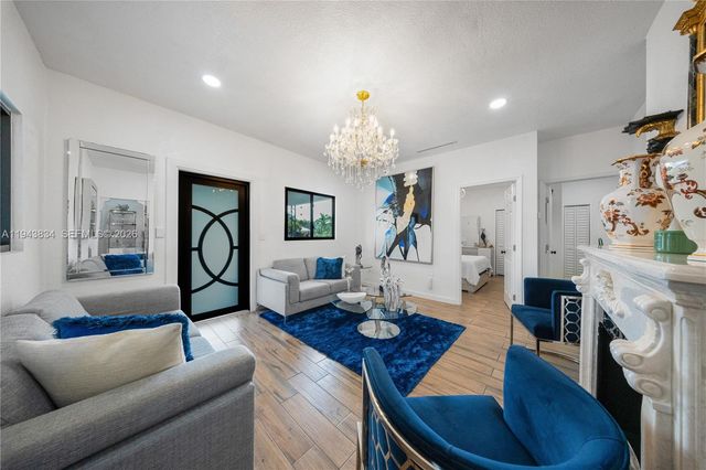 3041 NW 51st St, Miami, FL 33142