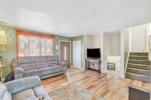 119 Honeysuckle Drive, Florence, KY 41042