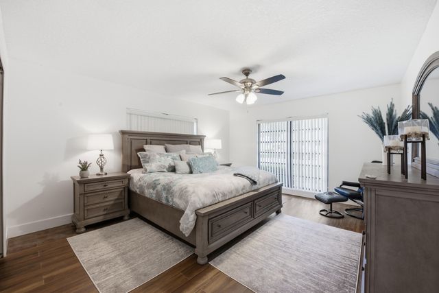 10325 Equestrian Drive B, Boynton Beach, FL 33436
