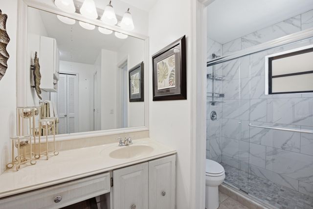 10325 Equestrian Drive B, Boynton Beach, FL 33436