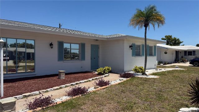 339 PINE TREE ROAD, Venice, FL 34293