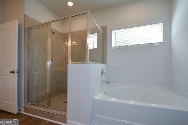 104 Green Love Lane, Grayson, GA 30017