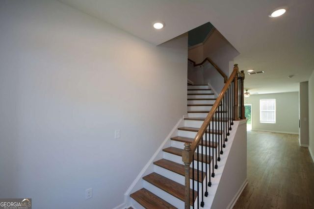 104 Green Love Lane, Grayson, GA 30017