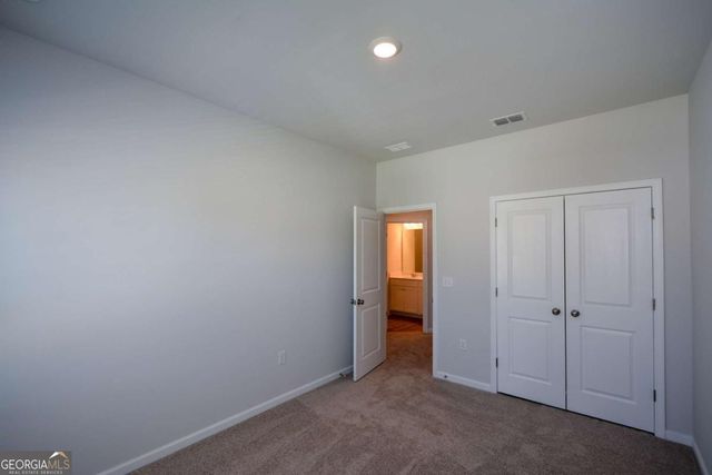 104 Green Love Lane, Grayson, GA 30017