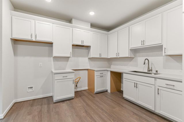 4519 Pinehurst Trace Drive, Pinehurst, TX 77362