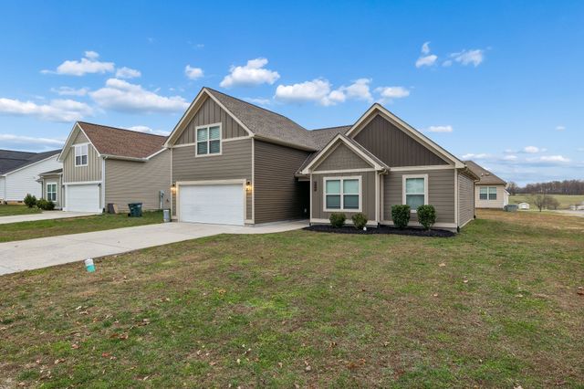 216 Fieldstone Ln, Springfield, TN 37172