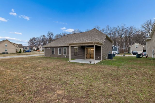 216 Fieldstone Ln, Springfield, TN 37172