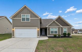 216 Fieldstone Ln, Springfield, TN 37172