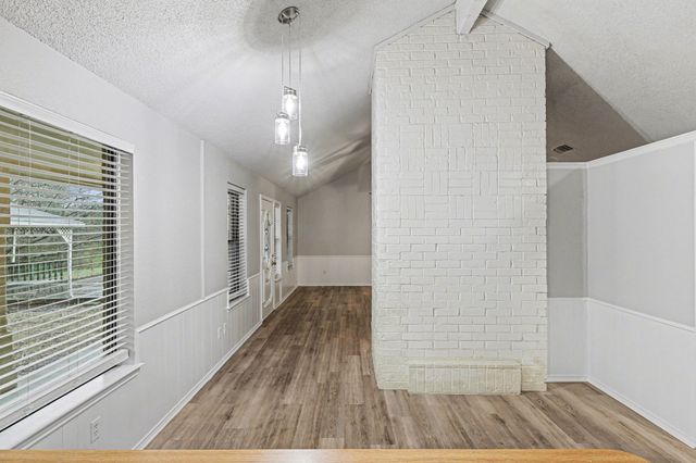 611 Shawnee Road, Waxahachie, TX 75165