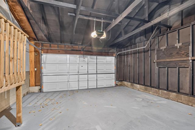 406 Centennial Drive, Roseville, MN 55113