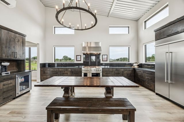 836 VZ County Road, Van, TX 75790