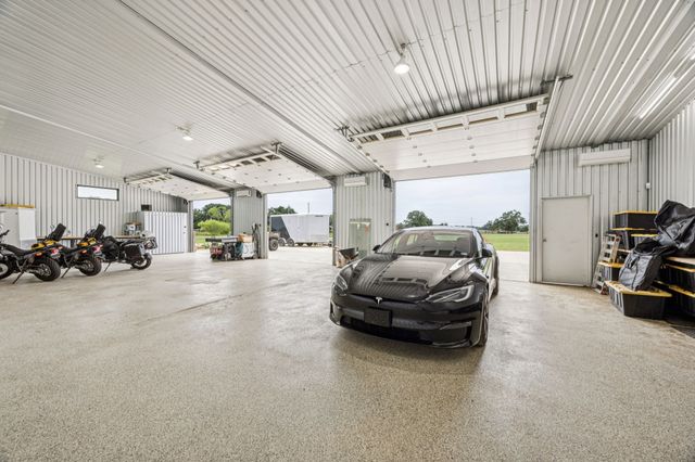 836 VZ County Road, Van, TX 75790