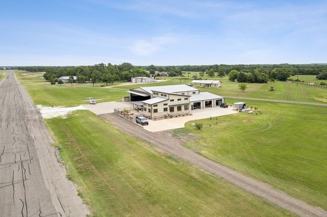 836 VZ County Road, Van, TX 75790