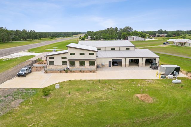836 VZ County Road, Van, TX 75790