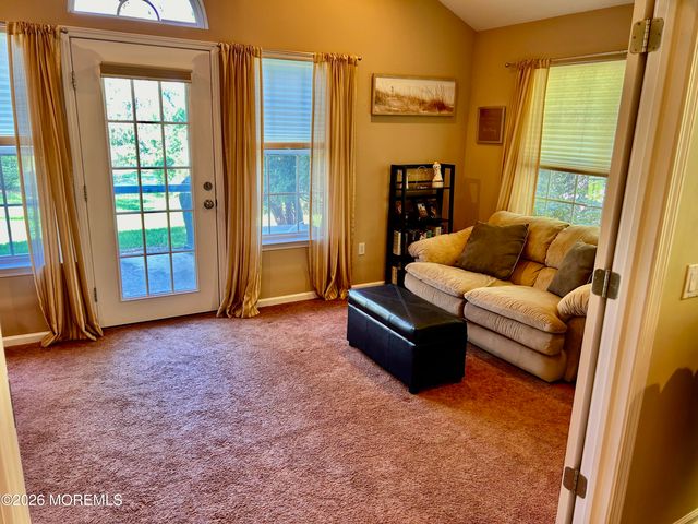 2752 Meadow Lake Drive, Toms River, NJ 08755