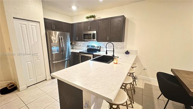 2649 SE 12th Street, Homestead, FL 33035