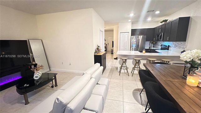 2649 SE 12th Street, Homestead, FL 33035