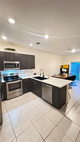 2649 SE 12th Street, Homestead, FL 33035