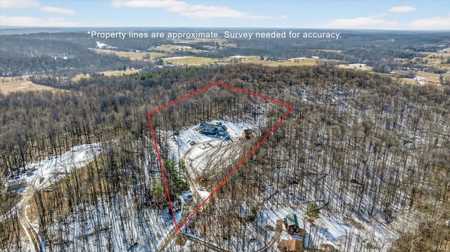 9483 W Fenceline Road, Spencer, IN 47460