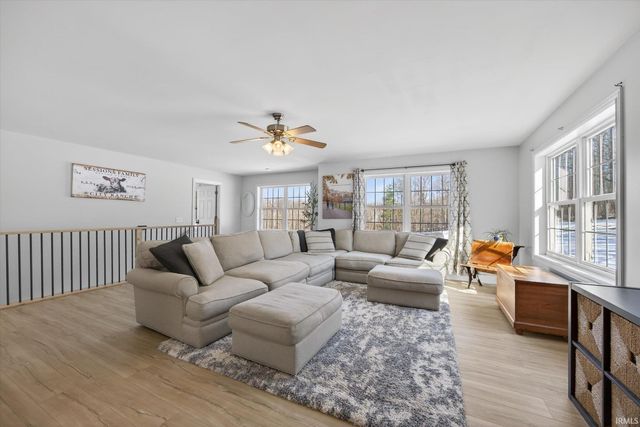 9483 W Fenceline Road, Spencer, IN 47460