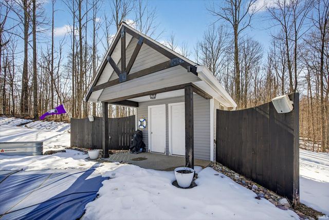 9483 W Fenceline Road, Spencer, IN 47460