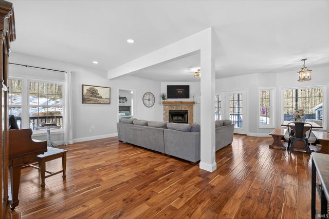 9483 W Fenceline Road, Spencer, IN 47460