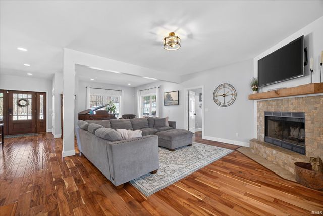 9483 W Fenceline Road, Spencer, IN 47460