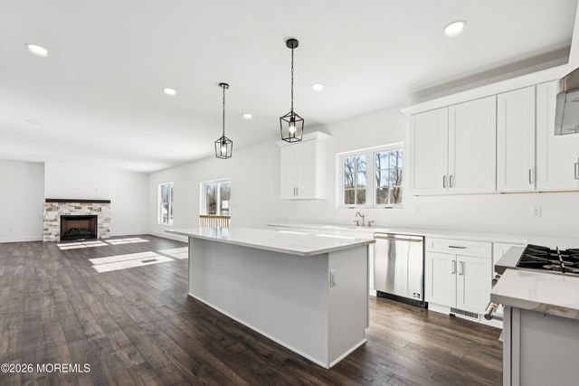 140 Locust Avenue, Howell, NJ 07731