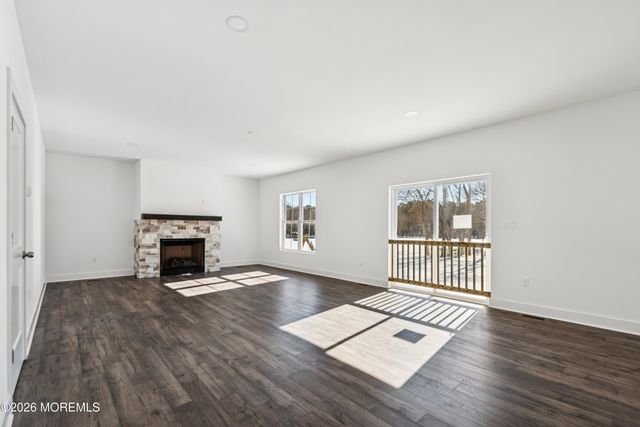 140 Locust Avenue, Howell, NJ 07731