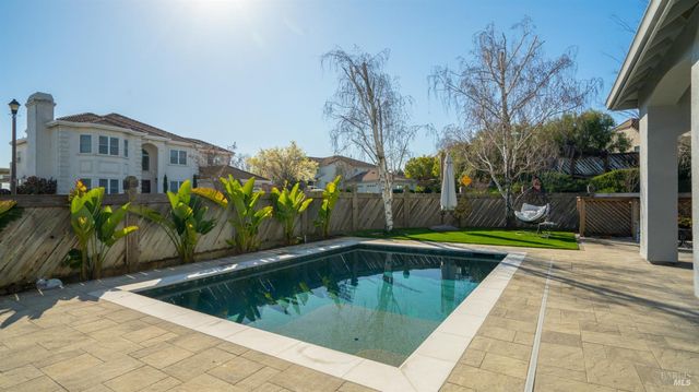 3227 Balmoral Ct, Fairfield, CA 94534