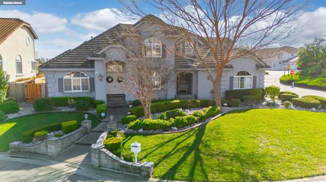 3227 Balmoral Ct, Fairfield, CA 94534